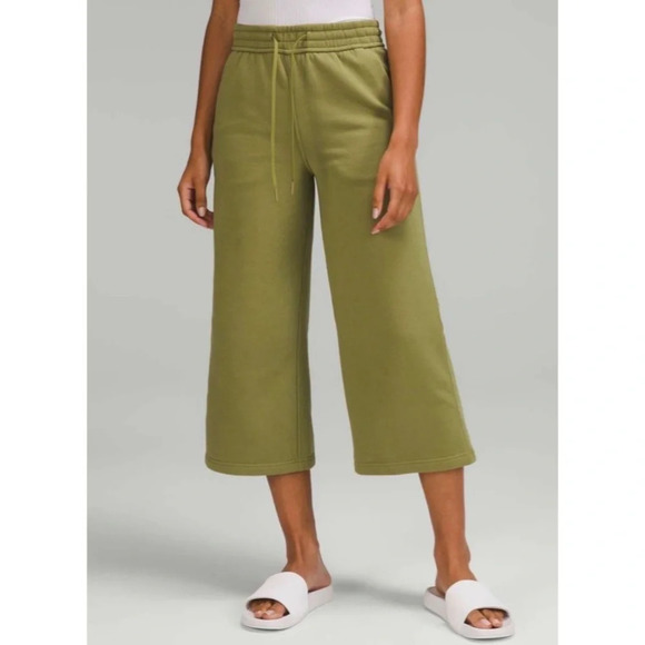 Lululemon Loungeful High Rise Wide Leg Crop Pants in Bronze Green - Picture 1 of 12